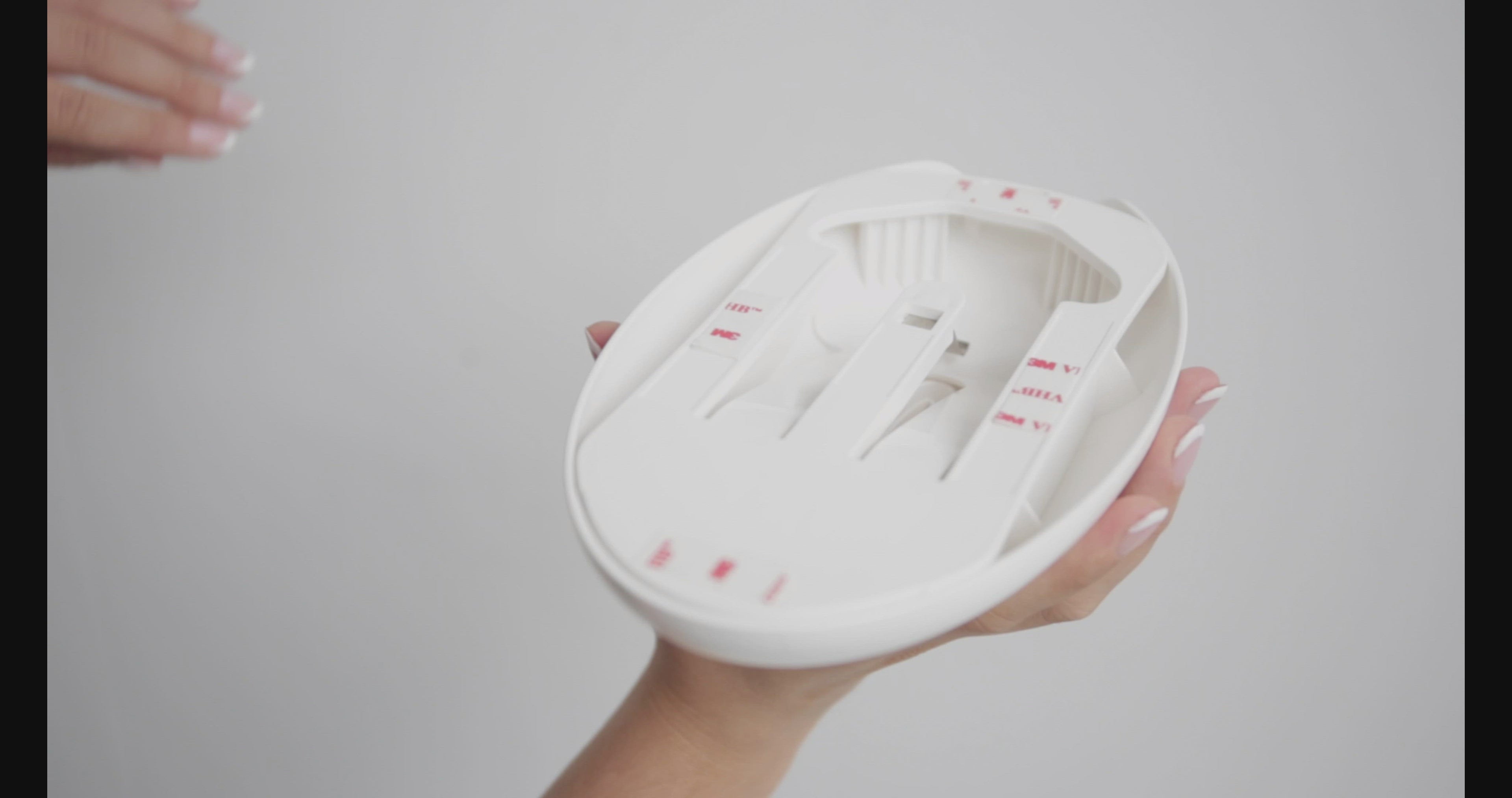 FabLittleBag Dispenser