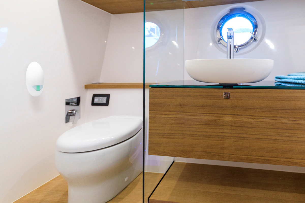 FabLittleBag Dispenser